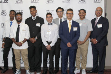 Archon Timothy Sneed (far right) at 2017 Education & Leadership Luncheon